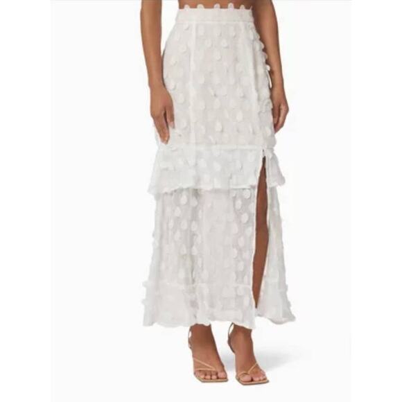 Elliatt Dresses & Skirts - Elliat Tromso Maxi Skirt in Ivory - S
